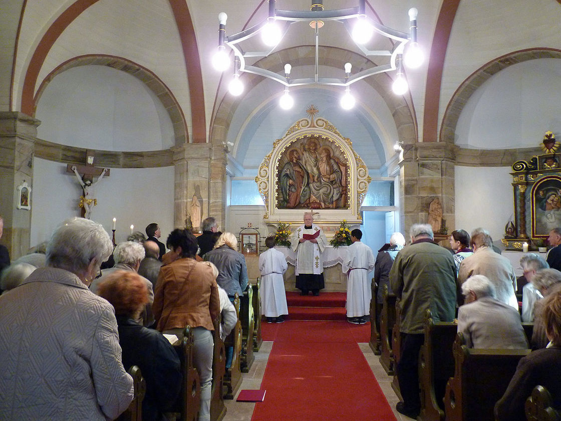 Einweihung der sieben Fußfälle im Oktober 2012 (Foto: Karl-Franz Thiede)